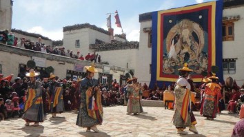 Upper Mustang Tiji Festival Trek